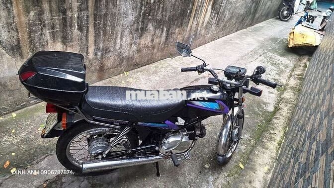 Honda Win 100 Cổ điển màu Đen