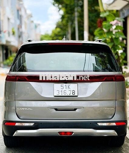 CHÍNH CHỦ BÁN: Kia Carnival  2.2D Signature 2022