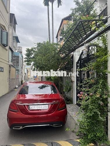 Mercedes C180 AMG 2021 AMG Đỏ đô