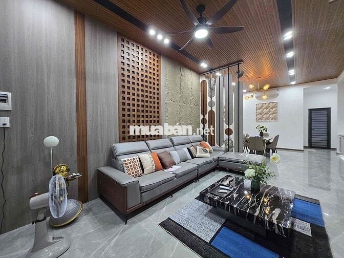 061 CHO THUÊ NHÀ ĐẸP HIỆN ĐẠI – FULL NỘI THẤT CAO CẤP XỊN MỊN
