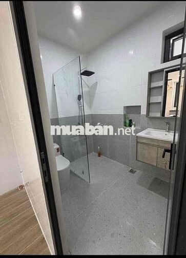 NHÀ NGUYÊN CĂN 1 TRỆT 1 LẦU HẺM XE HƠI -CẠNH LOTTE -P TÂN QUY , Q7