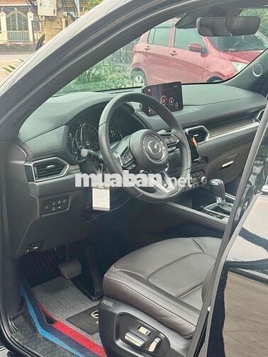 Mazda CX-5 Premium 2.0 2025 11.000km Đen