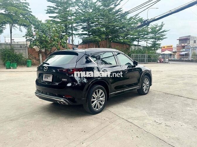 Mazda CX-5 Premium 2.0 2025 11.000km Đen