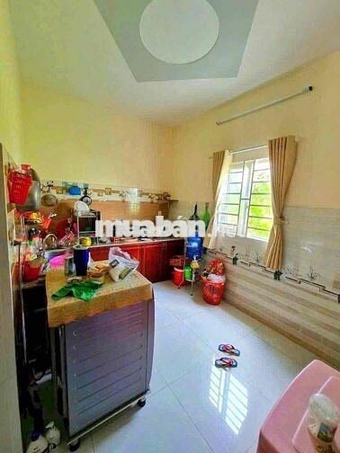 Kẹt tiền cần bán gấp nhà Tân Kim Cần Giuộc giá 890tr