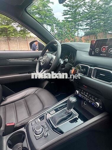 Mazda CX-5 Premium 2.0 2025 11.000km Đen
