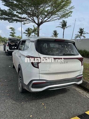 Kia Carens 2010 Trắng 7 chỗ số tự động
