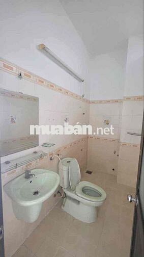 NHÀ ĐẸP 4 TẦNG SÂN THƯỢNG — Phú Thọ Hoà 4x14 Hẻm Xe Hơi