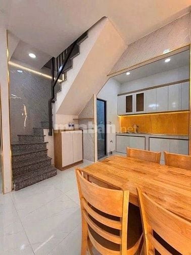 Cần thanh lí gấp căn nhà 880triệu  1 / đường Trương Đình Hội  Q8  