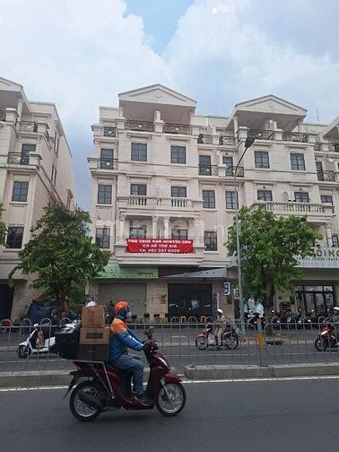 Cho thuê căn đôi Cityland 2 Mặt tiền Nguyễn Văn Lượng P10 Gò Vấp !