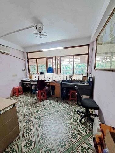 CHỦ NGỢP BANK BÁN LỖ 3 TẤM SÁT MẶT TIỀN HỒNG BÀNG CHỈ NHỈNH 5 TỶ