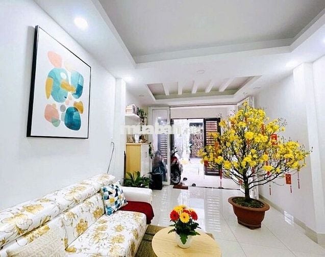 Nhà hẻm Ô tô Cách Mạng Tháng Tám, Quận Tân Bình, 59 m2, 8.6 tỷ