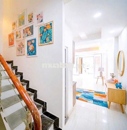 Nhà hẻm Ô tô Cách Mạng Tháng Tám, Quận Tân Bình, 59 m2, 8.6 tỷ