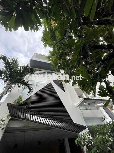 MẶT BẰNG CHO THUÊ 8x30 DTSD 250m2 ngay Bùi Đình Tuý Q.Bình Thạnh