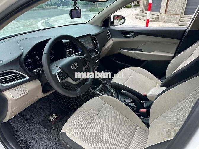 Hyundai Accent 2023 Tự động Trắng Xăng