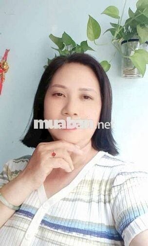 Nhà Mat tiền đông thạnh 1_3 gần huong lộ 80b  xe 16 chỗ ngủ trong nhà