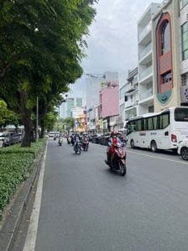 Bán nhà mặt tiền Hai bà Trưng . Quận 3 