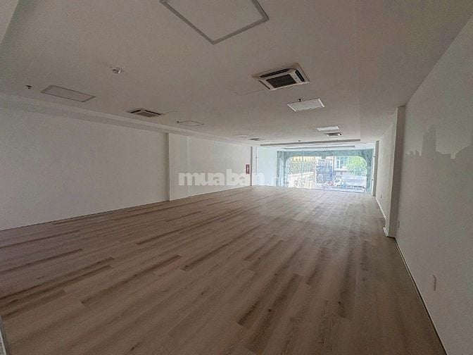 Cho thuê mặt bằng trệt - lửng tòa nhà văn phòng trung tâm Bình Thạnh