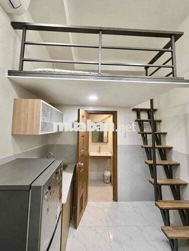 Phòng full nội thất ngay chợ Hoàng Hoa Thám
