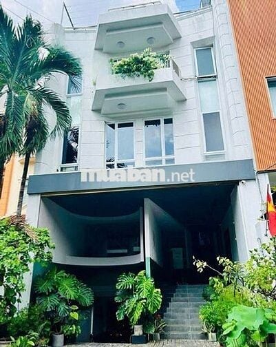 Biệt Thự Mặt Tiền Hồ Văn Huê, Hầm Trệt 3 Lầu, 686m², Giá 35 Triệu