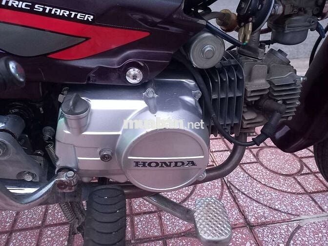 Honda Dream Lùn Nho Xăng