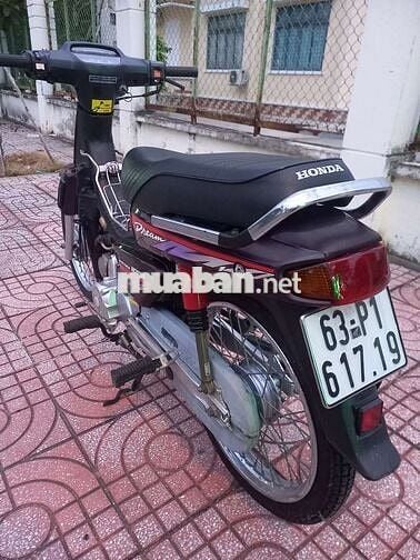 Honda Dream Lùn Nho Xăng