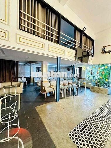 Cho Thuê Mặt Bằng Mặt Tiền Nở Hậu đường Yersin cực kỳ đông đúc
