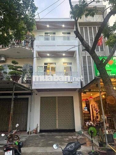 Cho Thuê Nhà 3 Tâng Mặt Tiền Dã Tượng Vĩnh Nguyên Nha Trang