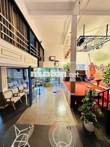 Cho Thuê Mặt Bằng Mặt Tiền Nở Hậu đường Yersin cực kỳ đông đúc