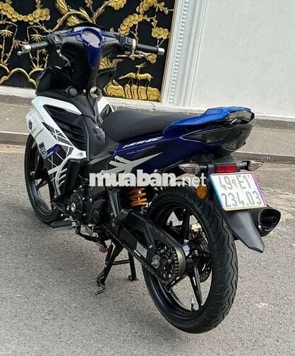 Yamaha Exciter 135 LC Xanh Trắng Đen