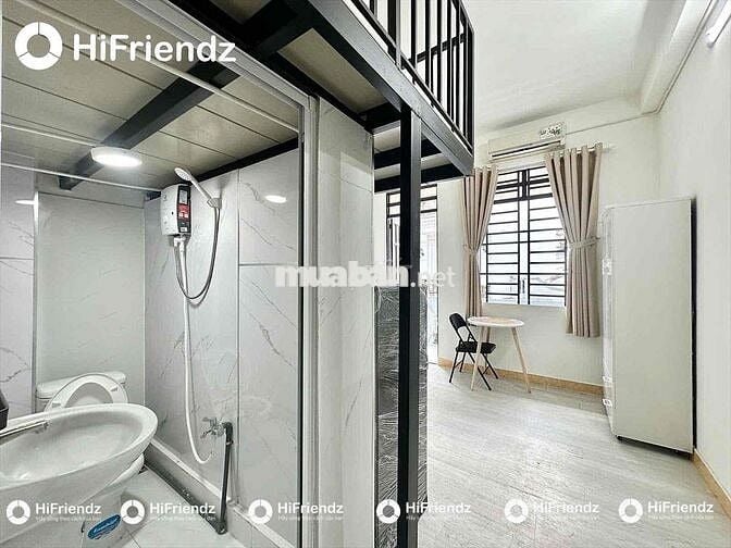 PHÒNG BAN CÔNG FULL NỘI THẤT GẦN CHỢ THẠCH ĐÀ- CV LÀNG HOA