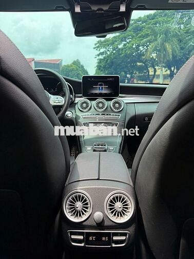 Mercedes-Benz C300 AMG 2016 Trắng Tự động Xăng