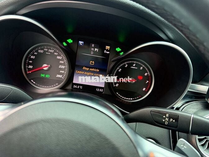 Mercedes-Benz C300 AMG 2016 Trắng Tự động Xăng