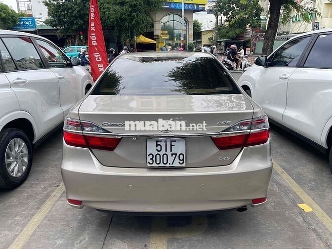 Toyota Camry 2.0E 2015 / Giá thương lượng