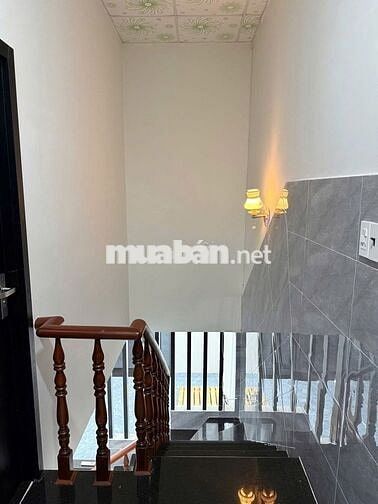 CHO THUÊ NHÀ MỚI 100% KHU DÂN CƯ ĐÔNG HOÀ SÂN XE HƠI GẦN BIGC GO