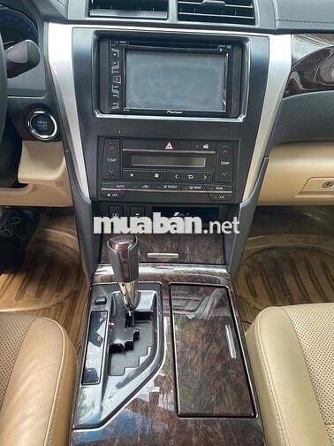 Toyota Camry 2.0E 2015 / Giá thương lượng