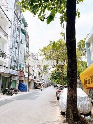 Bàu Cát, Q. Tân Bình. Cho thuê nhà mặt tiền nguyên căn! Dt 5*20, 3 lầu