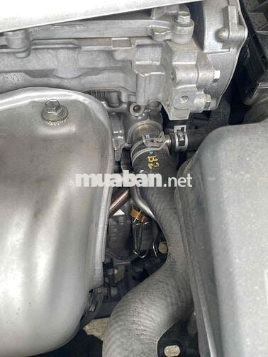 Toyota Camry 2.0E 2015 / Giá thương lượng