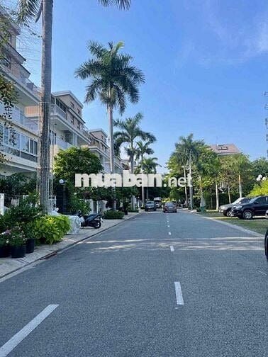 Cho Thuê Căn Hộ Dịch Vụ Full Nội Thất Giá 6tr/tháng .