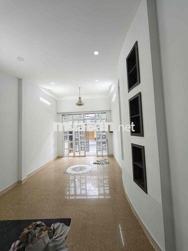 Cho thuê nhà mặt tiền Trần Văn Kiểu P10 Q6