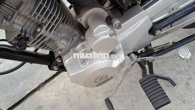 Honda CG 125cc Fi 2023 Đỏ Xăng Đi lướt