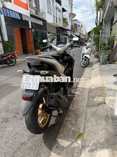 Yamaha NVX 155 2016 Trắng, Vàng đồng