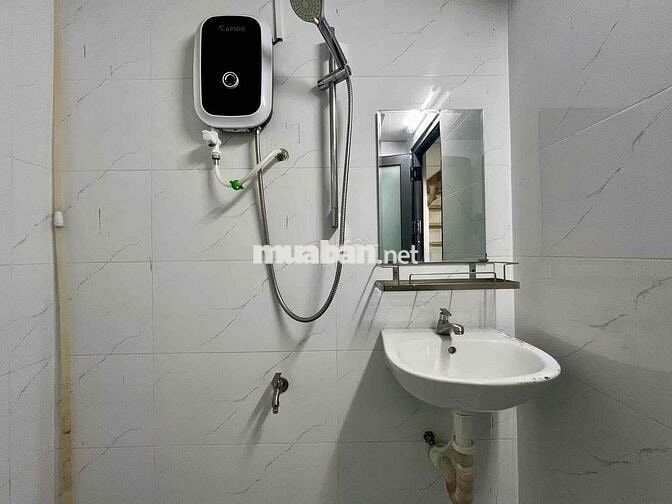 pass phòng (giảm giá nếu vào ở liền còn 4tr2)