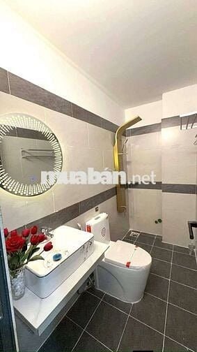 8,9 Tỷ TL nhà 3 tầng mặt tiền hẻm xe hơi 1806/Huỳnh Tấn Phát Nhà Bè