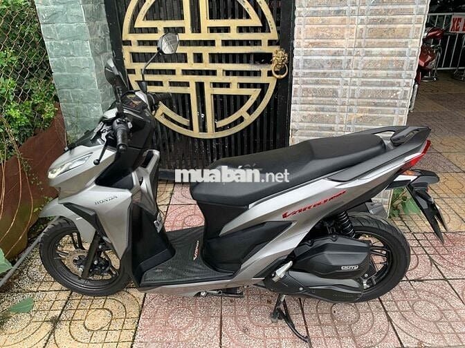 Honda Vario 150 2021 Bạc tem đỏ 21000 km