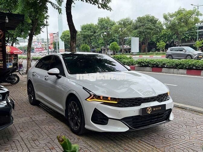 Kia K5 Premium 2023 Trắng 33.000 km
