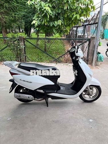 Cần bán 1 chiếc Honda Lead Trắng
