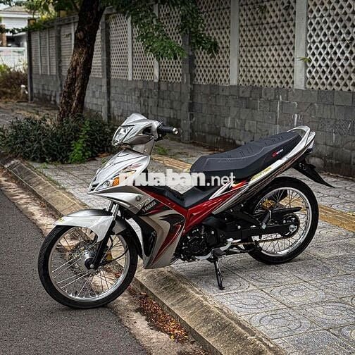 Exciter ct 55p1 xuống áo bạc bánh căm