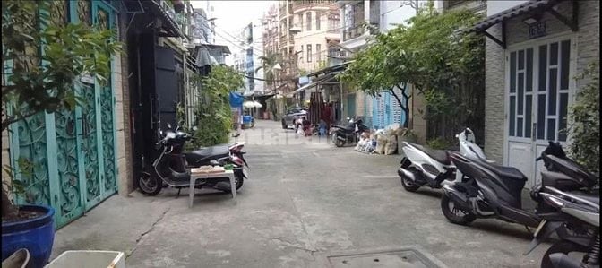  HXH đậu trước nhà 163 Tô Hiến Thành.4,36mx7,6m.Nhà 2 tầng BTCT_5,3 tỷ