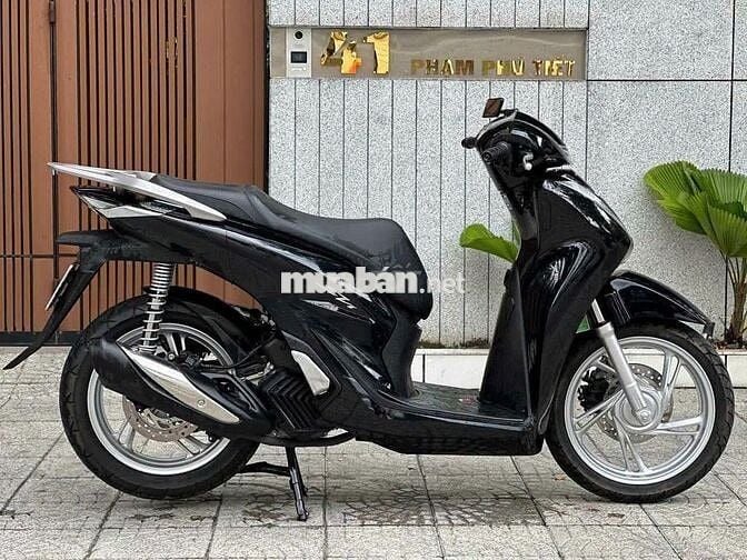 Honda SH 2022 Đen Bóng  Siêu Mới Máy Rin Chạy Êm
