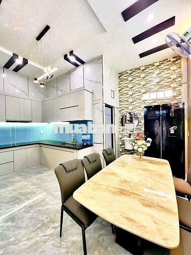 SÁT METRO QUẬN 12, NHÀ 4 TẦNG BTCT ĐẸP, 49M2, HXH ĐỖ CỬA, CHỈ 6.2 TỶ